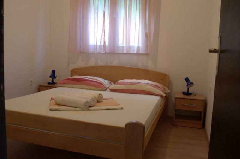 Apartments Mira ロゴズニッツァ エクステリア 写真