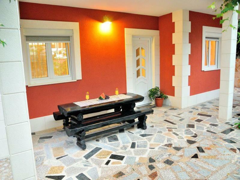 Apartments Mira ロゴズニッツァ エクステリア 写真